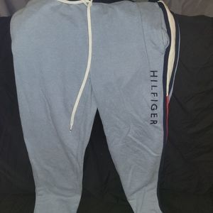 Hilfiger joggers never worn Mens